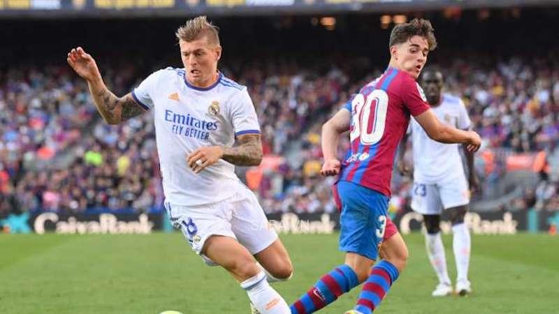 Toni Kroos: “Tôi không xem Barca của Xavi thi đấu”