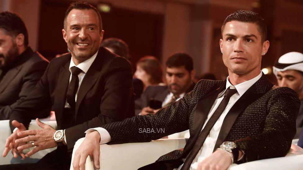 Ronaldo đã có cuộc gặp gỡ với siêu cò Jorge Mendes