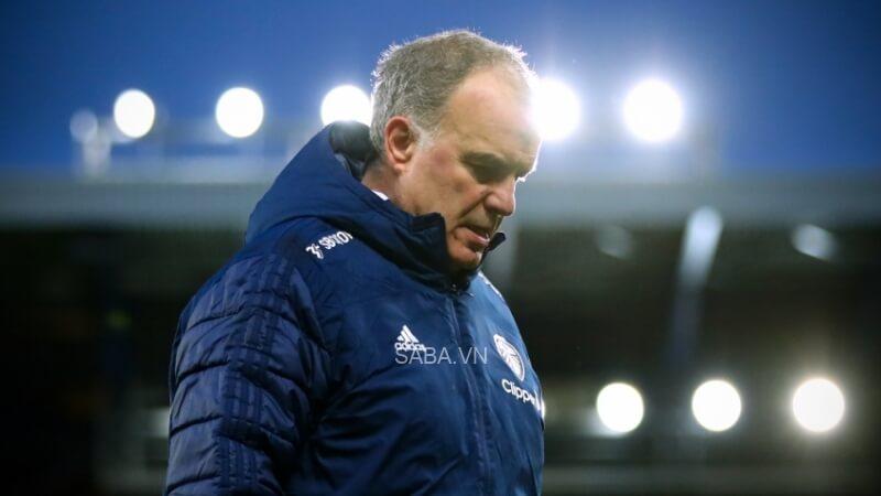 Thua MU, Bielsa cảm thấy lo lắng