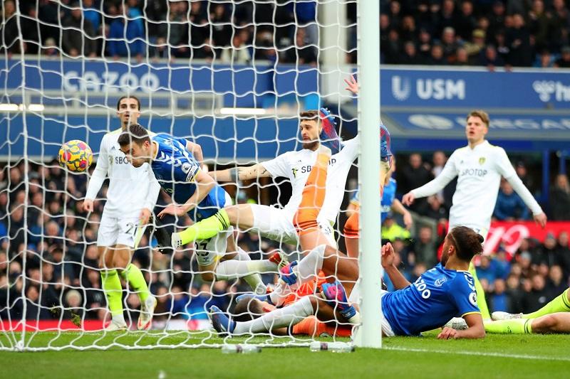 Leeds vừa thua 3 bàn không gỡ trước một Everton xếp ngay dưới họ