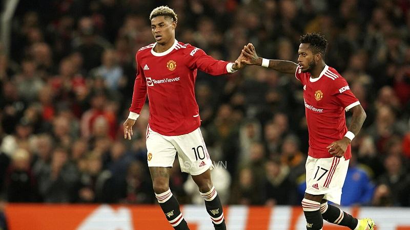 Fred và Rashford đều đã lên tiếng đáp trả những tin giả