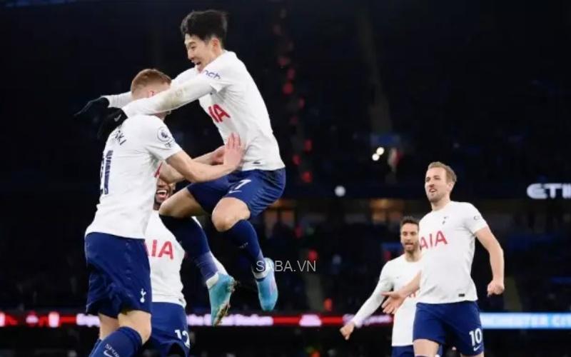 Conte tự hào với lực lượng hiện nay của Spurs