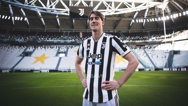 Vlahovic dẫn đầu danh sách tân binh chất lượng của Juve