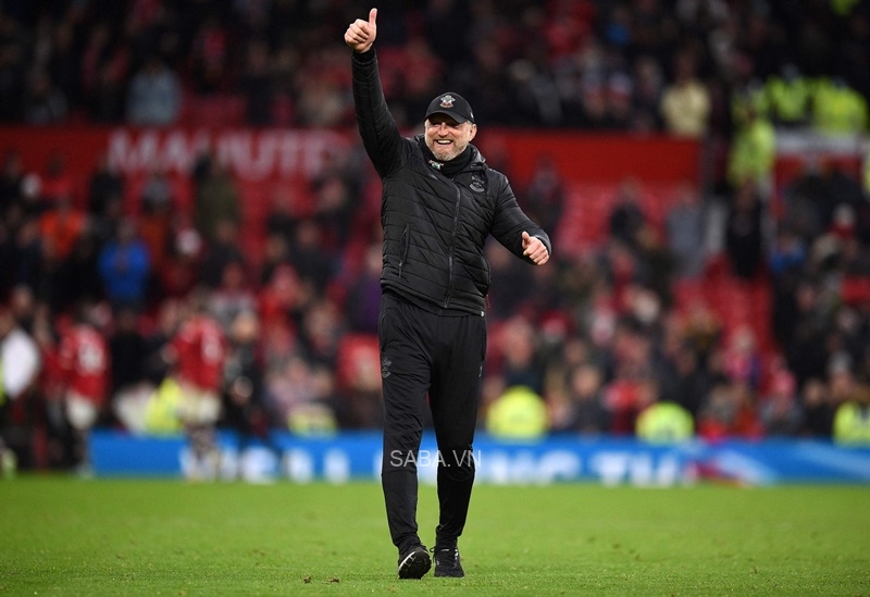 Hasenhuttl ăn mừng trận hòa tại Old Trafford mùa này 