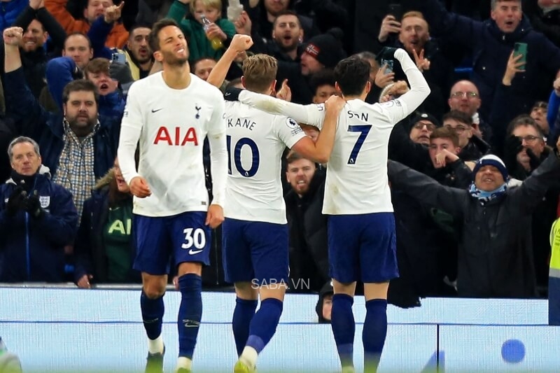 Hiện Spurs thua Arsenal đến 6 điểm nhưng đá hơn 1 trận