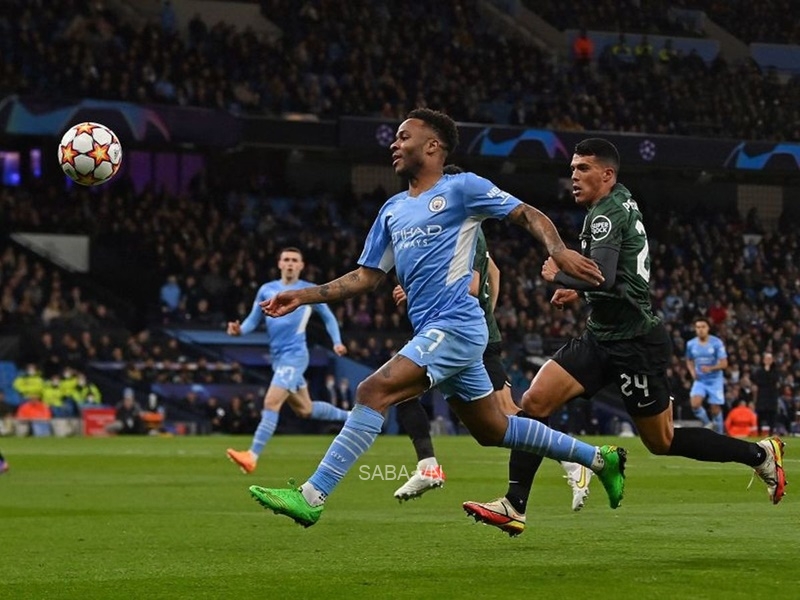 Man City tấn công nhiều nhưng không có bàn thắng 