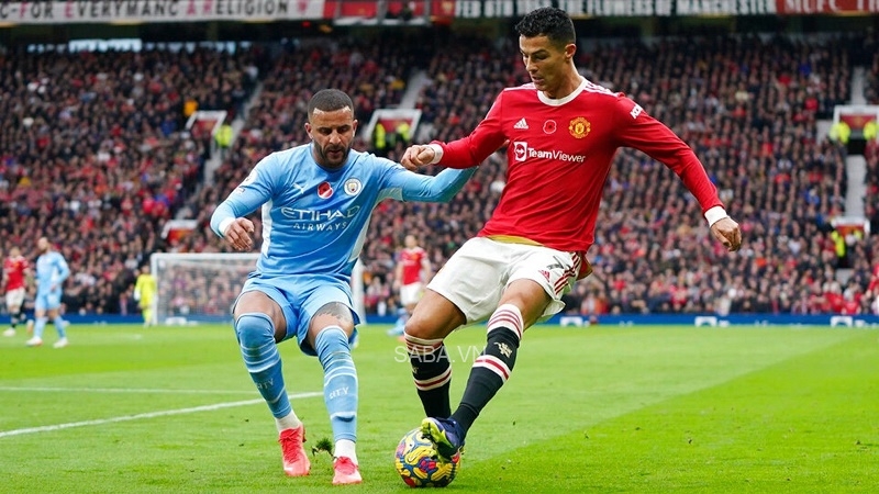 Cả Man City và Man United đều đang rất cần 3 điểm (Ảnh: Getty)