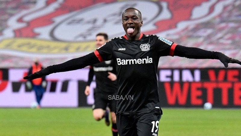 Moussa Diaby thi đấu thăng hoa trong màu áo Bayer Leverkusen (Ảnh: Getty)