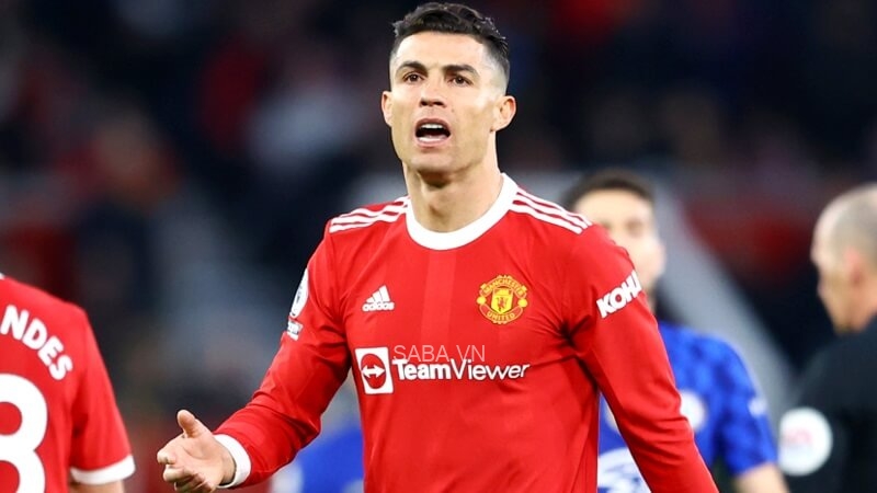 Ronaldo có bàn thắng dầu tiên vào lưới The Blues tại EPL