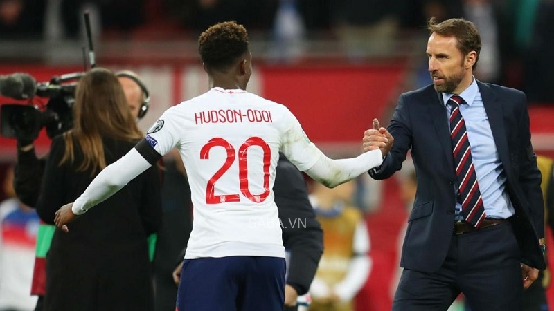 Hudson-Odoi không còn chỗ đứng trong đội hình của Southgate