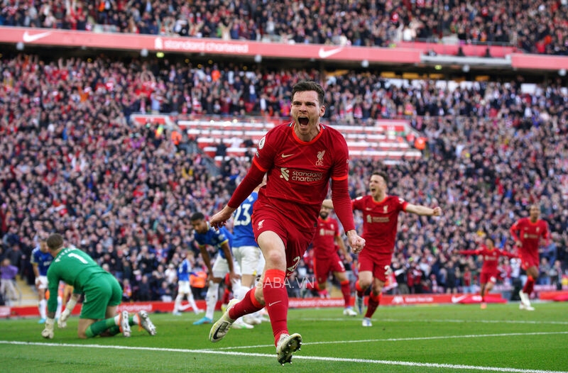 Robertson mở tỷ số của trận đấu trong sự hân hoan của các CĐV Liverpool