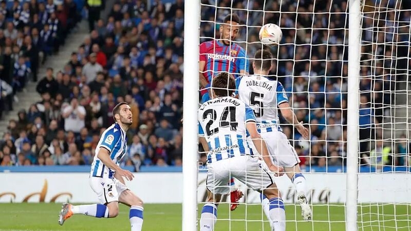 Aubameyang mở tỷ số bằng pha chọn vị trí cùng dứt điểm chuẩn xác