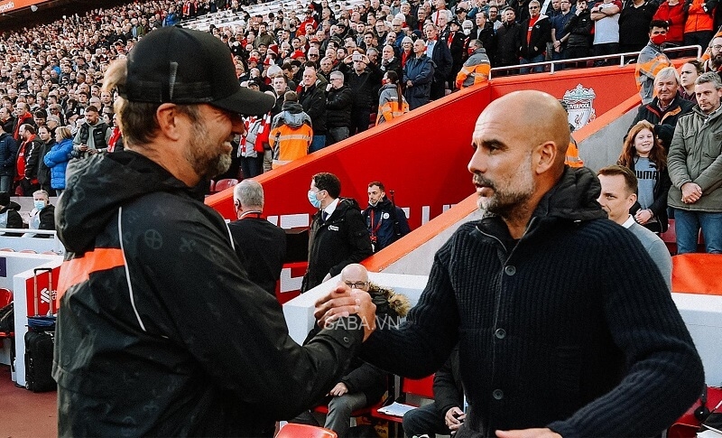 Klopp đánh giá cao tập thể mà Pep xây dựng.