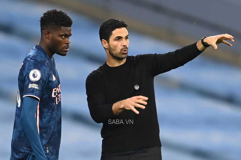 Mikel Arteta tỏ ra vô cùng tiếc nuối khi không thể có được sự phục vụ của Partey