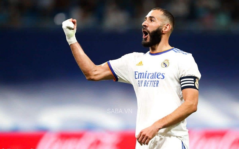 Benzema có vị trí vững chắc ở Real Madrid (Ảnh: Getty)