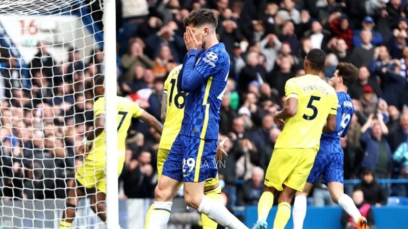 Chelsea vừa thua đau trước Brentford