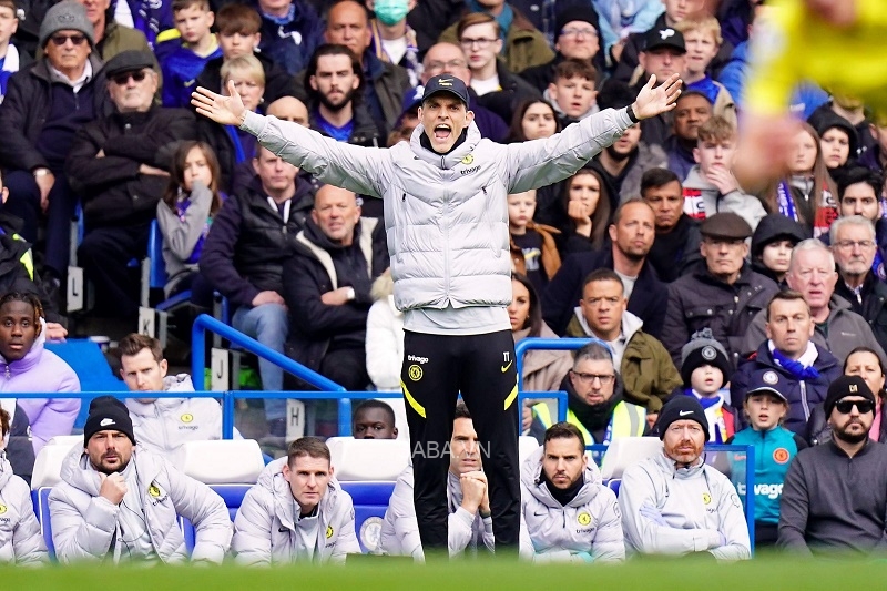 HLV Tuchel thất vọng với cách phòng ngự của Chelsea (Ảnh: Getty)