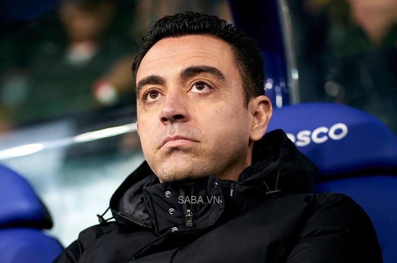 Xavi cũng đang gặp khó ở Barca