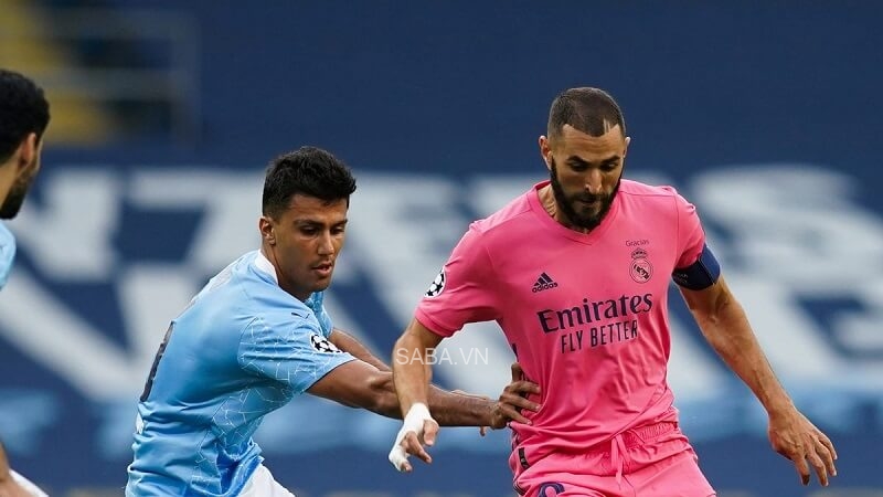 Rodri cảnh báo Man City cần khóa chặt Benzema