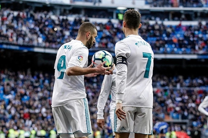 Ronaldo từng nhường 11m để Benzema lấy lại cảm giác ghi bàn