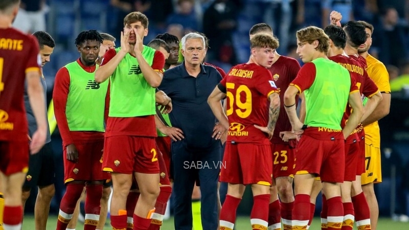 AS Roma trông chờ vào cái duyên đấu của Mourinho