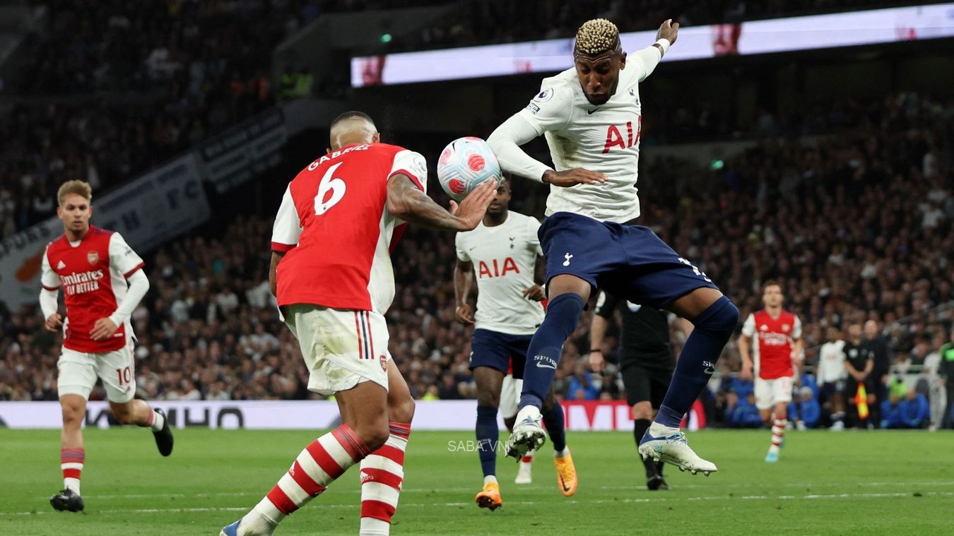 Arsenal đã có thất bại toàn tập trước Tottenham