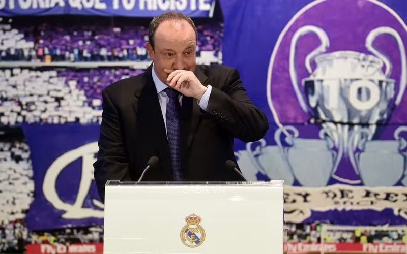 Benitez từng bị Real sa thải ngay sau khi giúp CLB vượt qua vòng bảng C1 với ngôi đầu