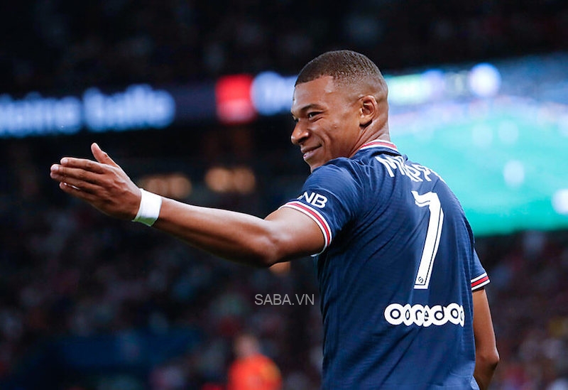 Mbappe quyết định tiếp tục gắn bó với PSG