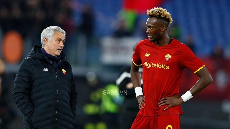 Mourinho và AS Roma khó lòng nâng tầm Abraham thêm nhiều nữa