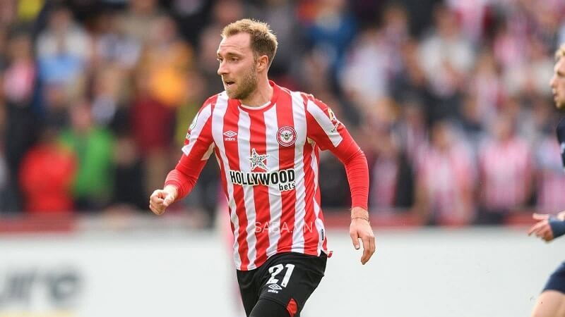 Eriksen thi đấu chói sáng trong trong màu áo Brentford