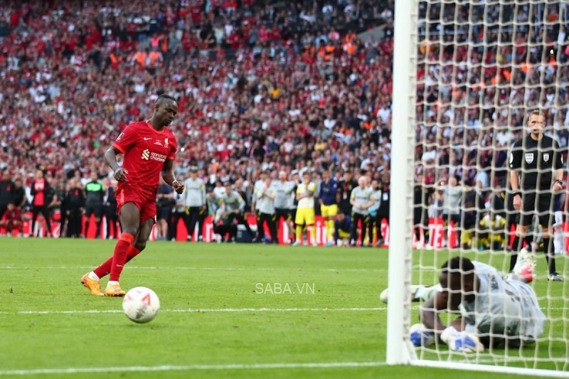 Klopp nhận lỗi ở quả penalty hỏng của Mane