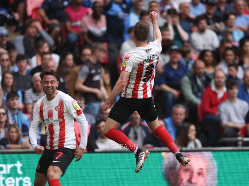 Sunderland chính thức trở lại Championship 