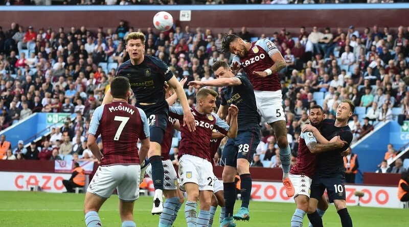 Aston Villa và Burnley đã cầm chân nhau trong trận đá bù rạng sáng nay