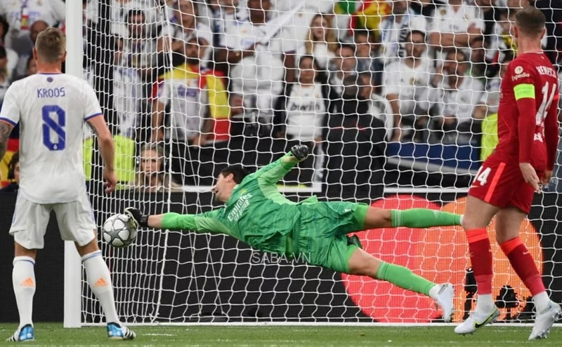 Courtois có màn trình diễn xuất thần