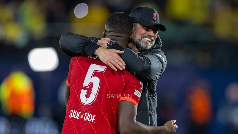 HLV Jurgen Klopp giúp Liverpool ngược dòng thành công