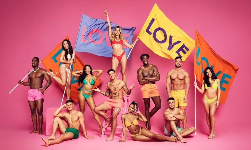 Love Island từng bị chỉ trích vì phát sóng cảnh nóng trần trụi của người tham gia