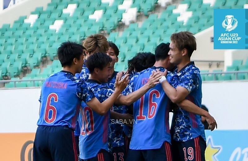 Đánh bại U23 Tajikistan, U23 Nhật Bản đụng độ U23 Hàn Quốc ở tứ kết