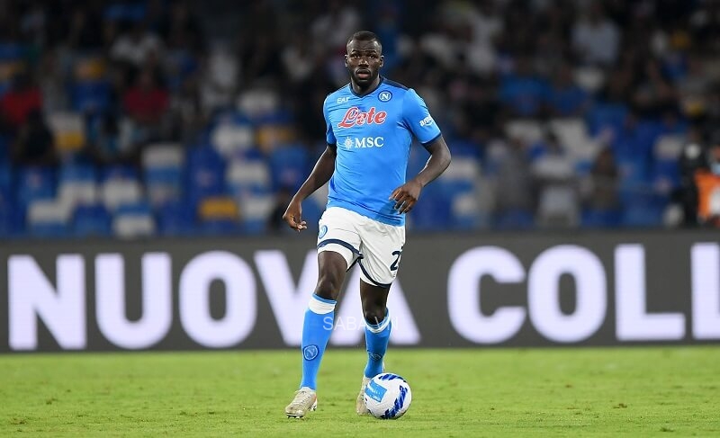 Koulibaly cũng đang được một ông lớn thành London để mắt