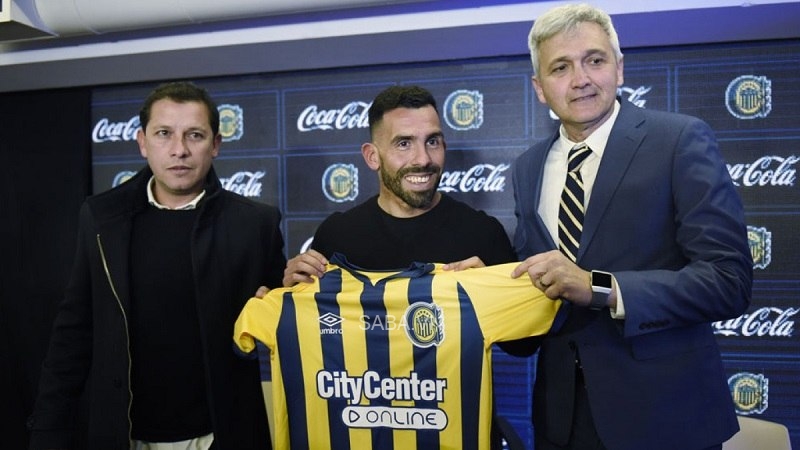 Carlos Tevez làm HLV của Rosario Central