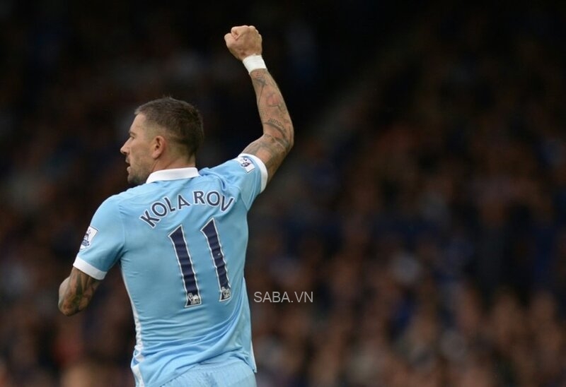 Đỉnh cao trong sự nghiệp của Kolarov là ở chức vô địch Premier League 2011/12