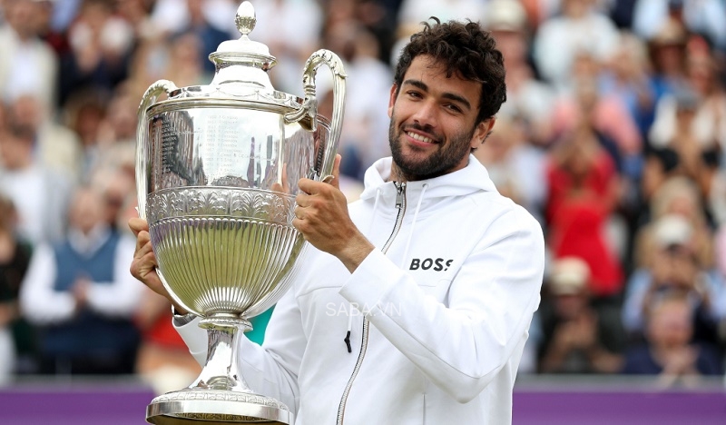 Berrettini bảo vệ thành công chức vô địch Queen's Club 2022