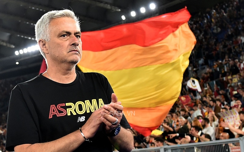 Mourinho đang hạnh phúc ở Roma