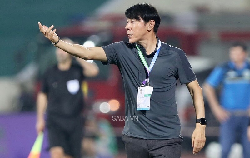 Chưa hết ‘cay cú’, HLV Shin Tae-yong đăng luôn video chỉ trích U19 Việt Nam