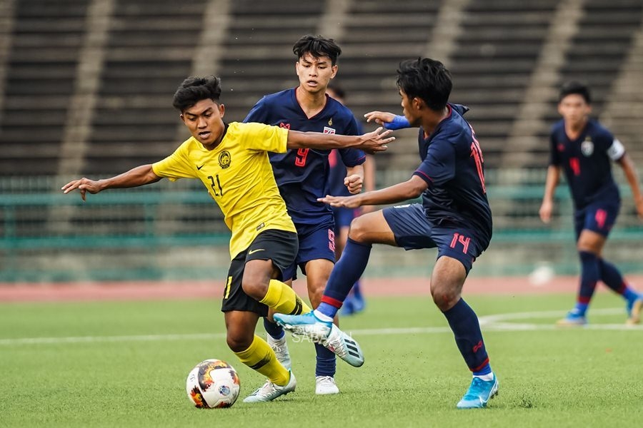 U19 Thái Lan tự đẩy mình vào thế khó trong trận đấu với U19 Brunei