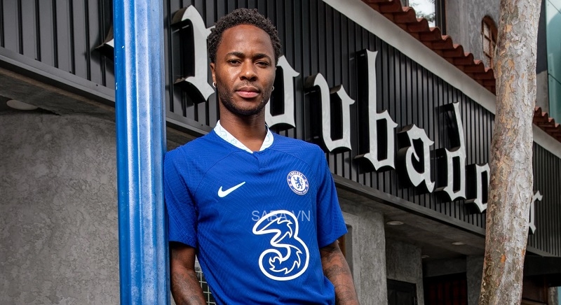 Sterling là tân binh đắt giá của Chelsea mùa hè này