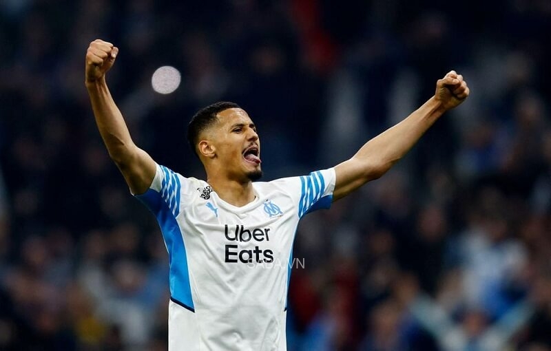 Saliba để lại dấu ấn đậm nét tại Marseille