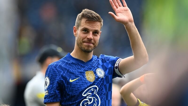 Cesar Azpilicueta là mẫu cầu thủ tận tâm và kiên trì