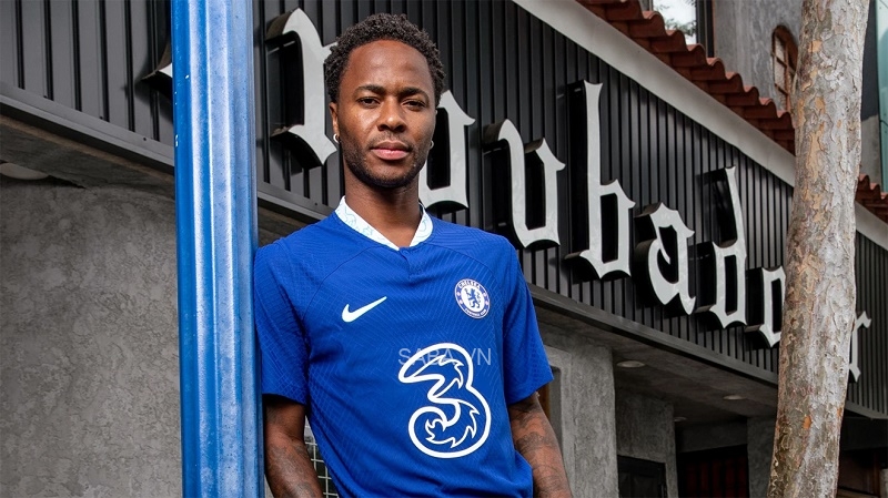 Sterling là tân binh chất lượng của Chelsea