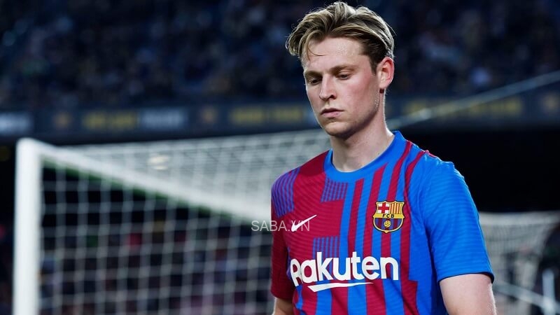 De Jong không hài lòng với cách hành xử của Barca