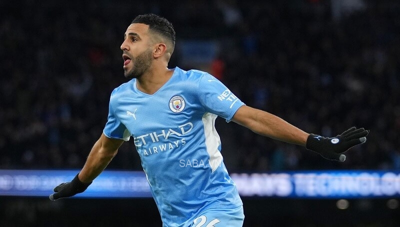 Man City lên kế hoạch giữ chân Mahrez